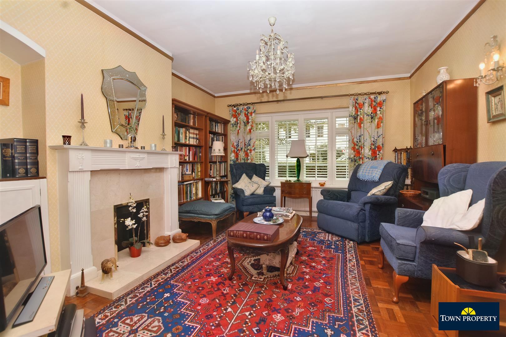 Property Details for Grange Road Eastbourne BN21 4EU Town Property